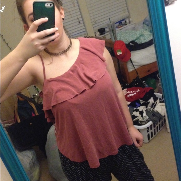 👀JUST IN 👀BMWT ⭐️SHOULDER SHIRT 👚 - Picture 6 of 7